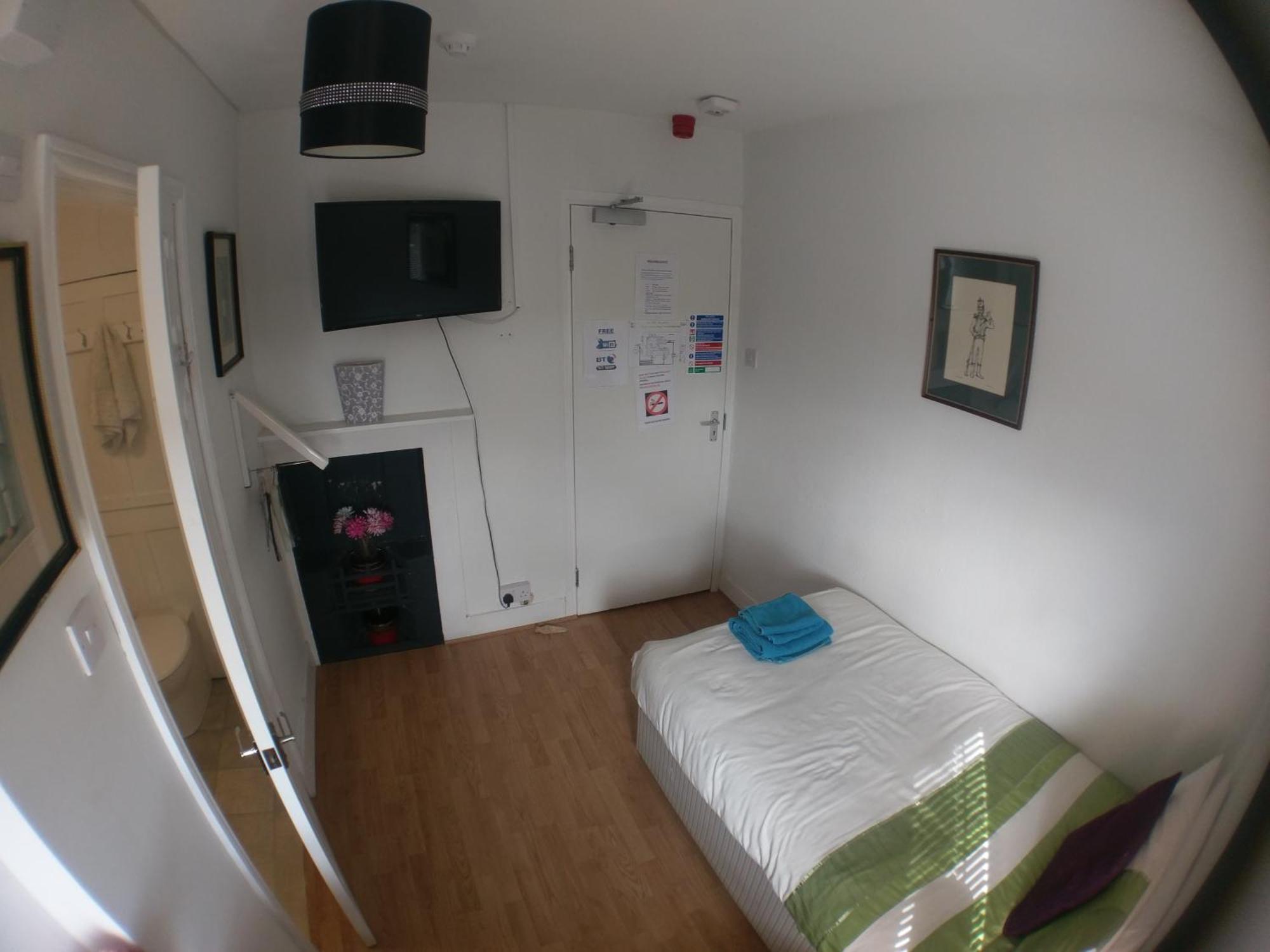 เดอะ ไรเฟิล วอลันเทียร์ Bed & Breakfast แวร์ ห้อง รูปภาพ
